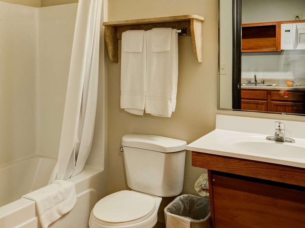 Woodspring Suites Savannah Garden City Habitación foto